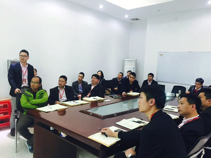 1會議現(xiàn)場