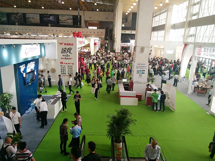 金艾陶瓷磚與特斯拉同行，相約第28屆陶博會(huì)