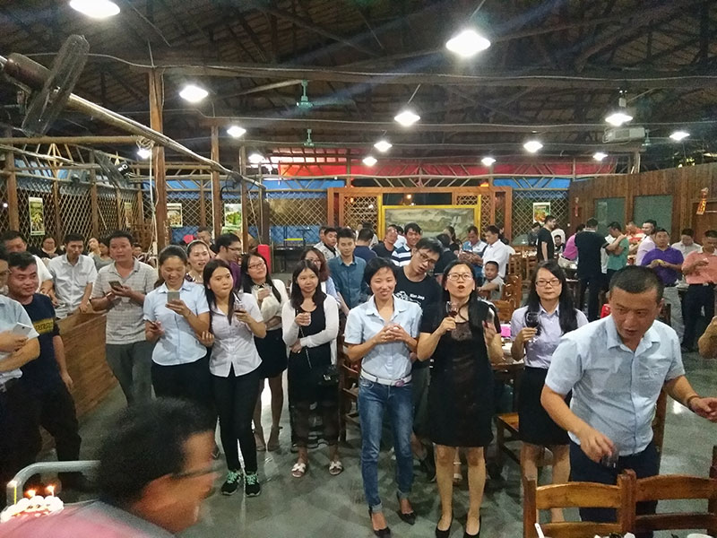 金艾陶喜迎三周年慶，感恩同行