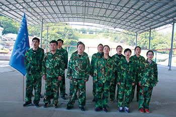 2017年2月13-15日，金艾陶“虎狼道”戶外拓展訓練圓滿結束