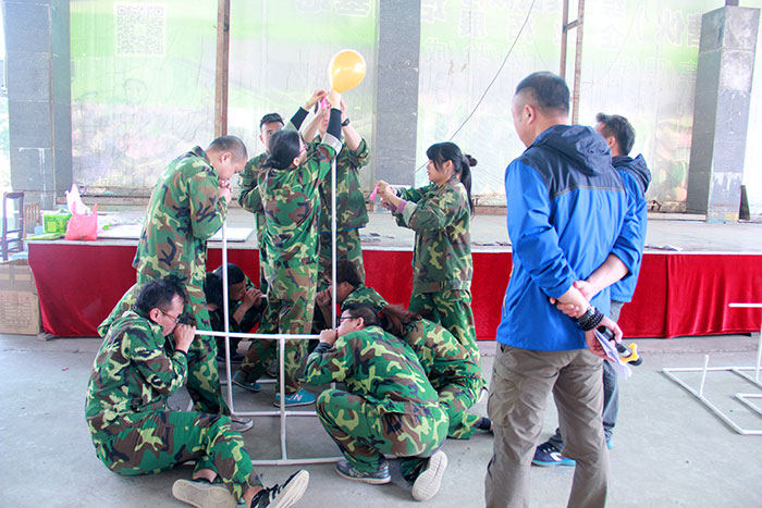 2017年2月13-15日，金艾陶“虎狼道”戶外拓展訓練圓滿結束