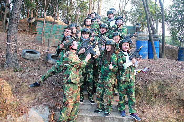 2017年2月13-15日，金艾陶“虎狼道”戶外拓展訓練圓滿結束